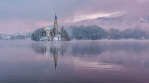 Read more about the article Lake Bled On A Fairytale Winter Morning